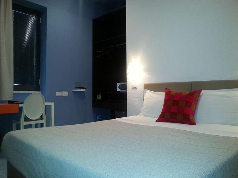 Attico Partenopeo 4* Neapel