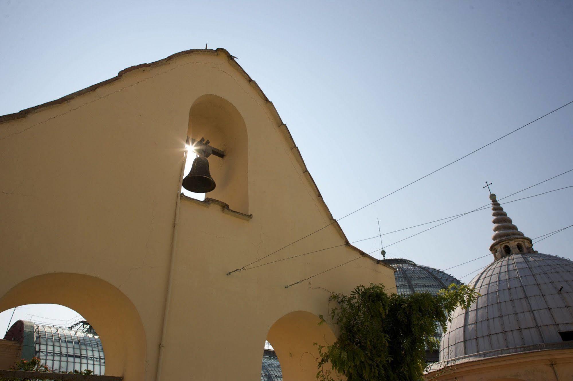 Attico Partenopeo Bed and breakfast 4*