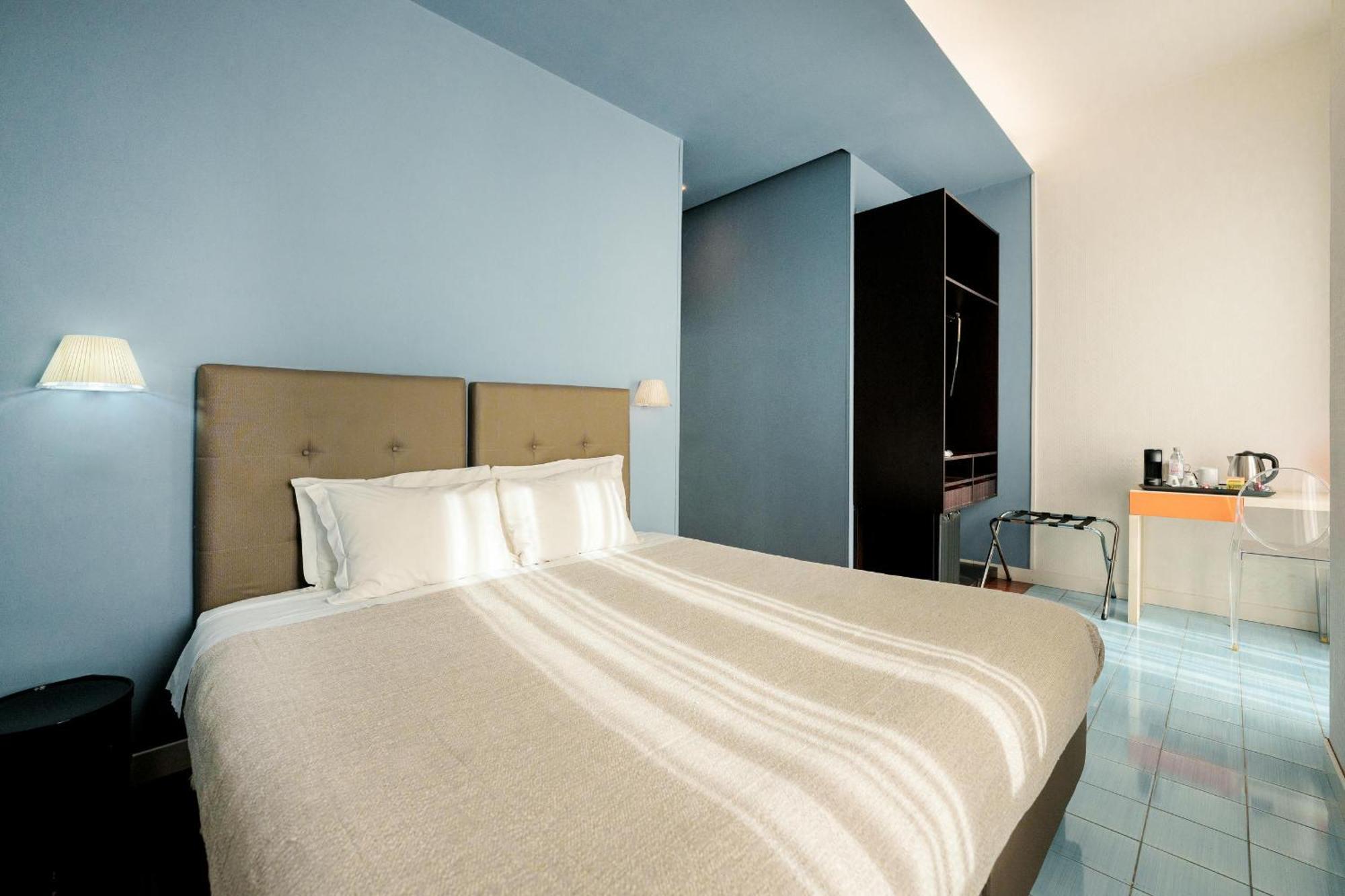 Frühstückspension Attico Partenopeo 4*